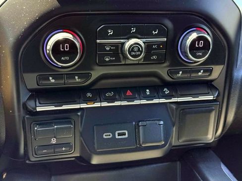 Used 2021 Chevrolet Silverado 1500 LT Trail Boss w/ Bed Protection Package AWD/4WD image 28