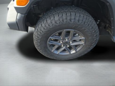 Used 2026 Jeep Wrangler Sport AWD/4WD image 30
