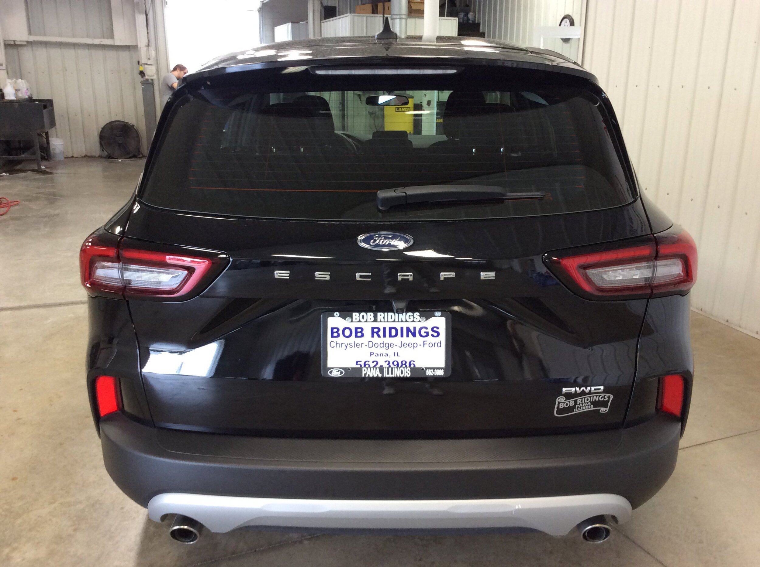 Used 2023 Ford Escape AWD image 4