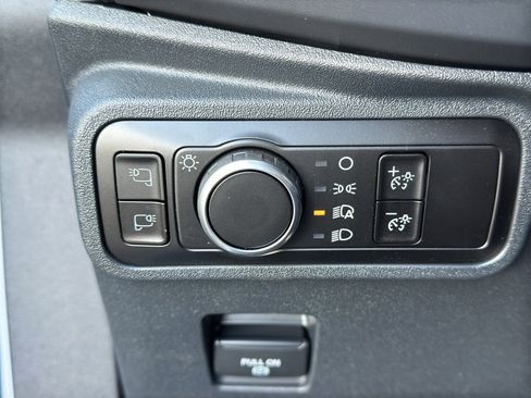 Used 2025 Ford Bronco Stroppe Edition image 27