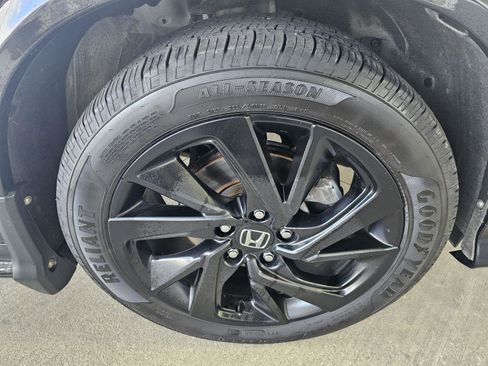 Used 2021 Honda HR-V Sport image 10