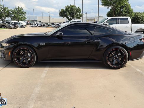 Used 2024 Ford Mustang GT Premium RWD image 7