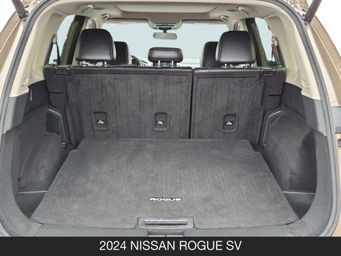 Certified 2024 Nissan Rogue SV w/ SV Premium Package FWD image 24