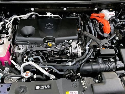 Used 2021 Toyota RAV4 XSE w/ Weather Package image 31