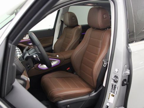 New 2026 Mercedes-Benz GLE 450 4MATIC image 12