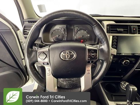 Used 2023 Toyota 4Runner SR5 Premium w/ Moonroof Package AWD/4WD image 8