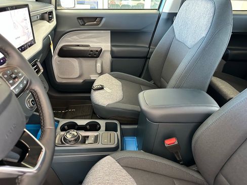 New 2026 Ford Maverick XLT FWD image 21