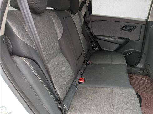 Used 2021 Nissan Rogue S image 26