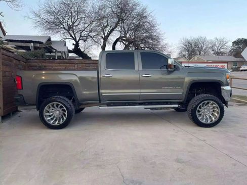 Used 2018 GMC Sierra 2500 Denali w/ Duramax Plus Package image 1