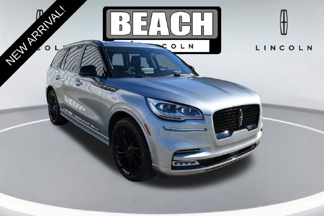 Certified 2023 Lincoln Aviator Reserve w/ Equipment Group 201A AWD/4WD image 1