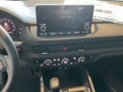 New 2025 Honda Accord SE image 15