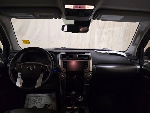 Used 2021 Toyota 4Runner SR5 image 29