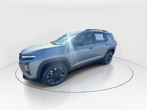 New 2026 Chevrolet Equinox RS w/ Convenience Package III image 4