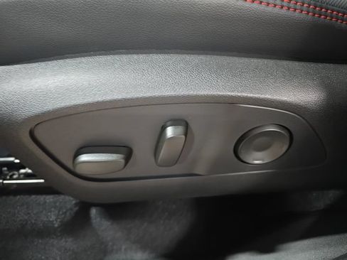 New 2026 Chevrolet Traverse RS w/ LPO, Floor Liner Package AWD/4WD image 31