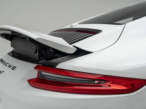 Used 2018 Porsche 911 Carrera image 49