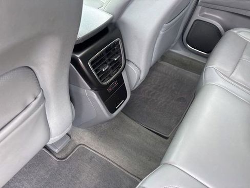 Used 2019 Lincoln Nautilus Reserve AWD/4WD image 37