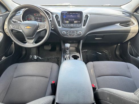 Used 2023 Chevrolet Malibu LS image 10