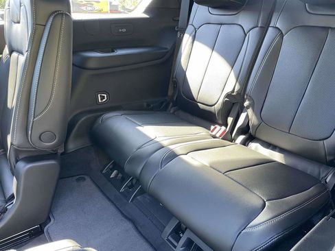 New 2025 Jeep Grand Cherokee L Limited AWD/4WD image 30