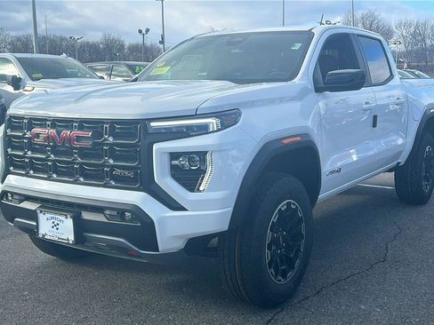 New 2026 GMC Canyon AT4 image 3