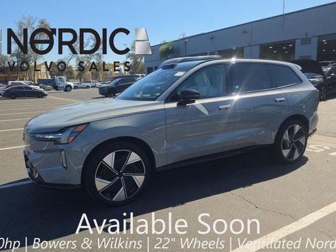 Used 2025 Volvo EX90 Ultra AWD/4WD image 1