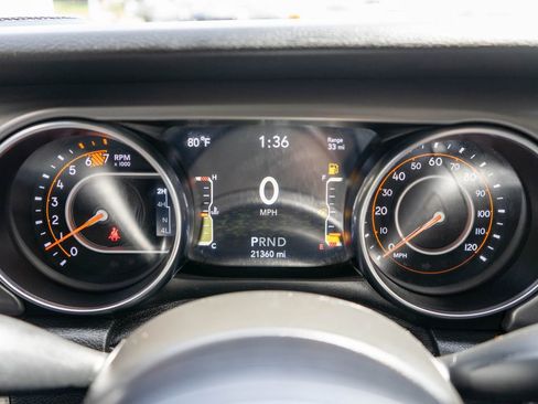 Used 2021 Jeep Wrangler Sport AWD/4WD image 17