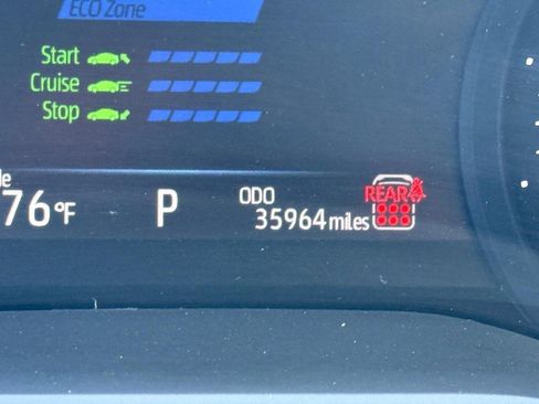 Certified 2025 Toyota Sienna XLE image 21