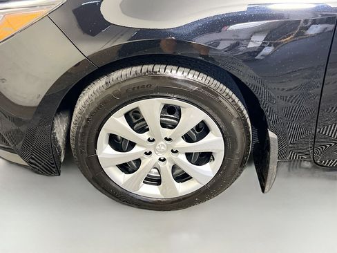 Used 2026 Toyota Corolla LE FWD image 13