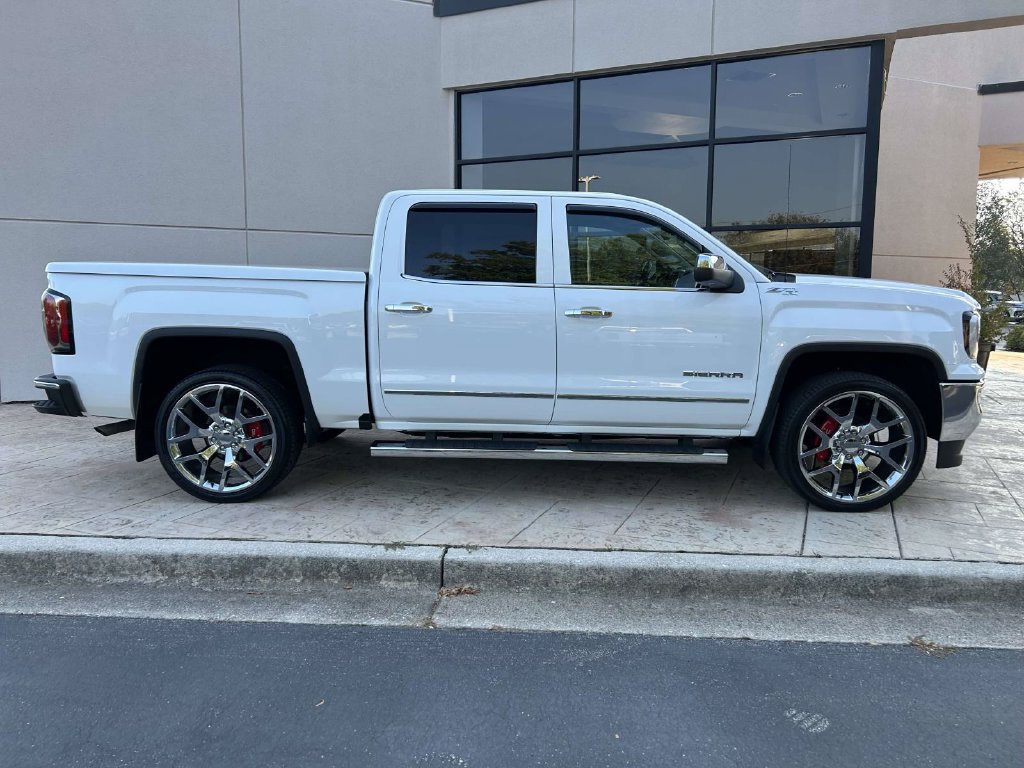 Used 2017 GMC Sierra 1500 SLT AWD/4WD image 2