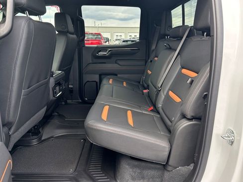 New 2026 GMC Sierra 1500 AT4 w/ Technology Package AWD/4WD image 27