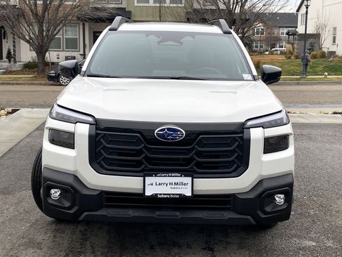 New 2026 Subaru Outback Limited image 9