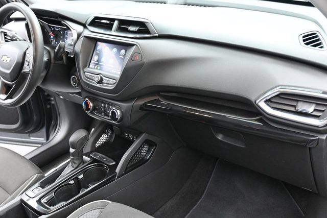 Used 2022 Chevrolet TrailBlazer LT FWD image 29