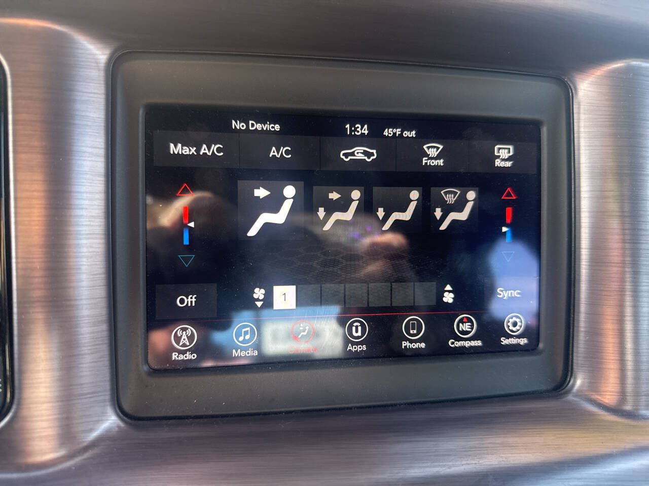 Used 2018 Dodge Charger SXT w/ Blacktop Package RWD image 33