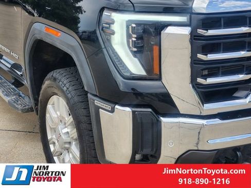 Used 2024 GMC Sierra 2500 SLT w/ SLT Premium Package AWD/4WD image 10