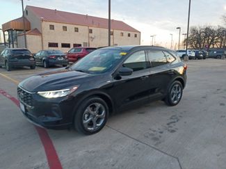 Used 2025 Ford Escape ST-Line video 1
