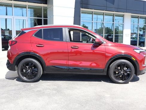 Used 2024 Buick Encore GX Sport Touring AWD/4WD image 10