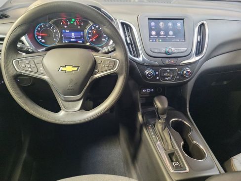 Used 2023 Chevrolet Equinox LT FWD image 22