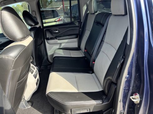 Used 2017 Honda Ridgeline RTS image 12