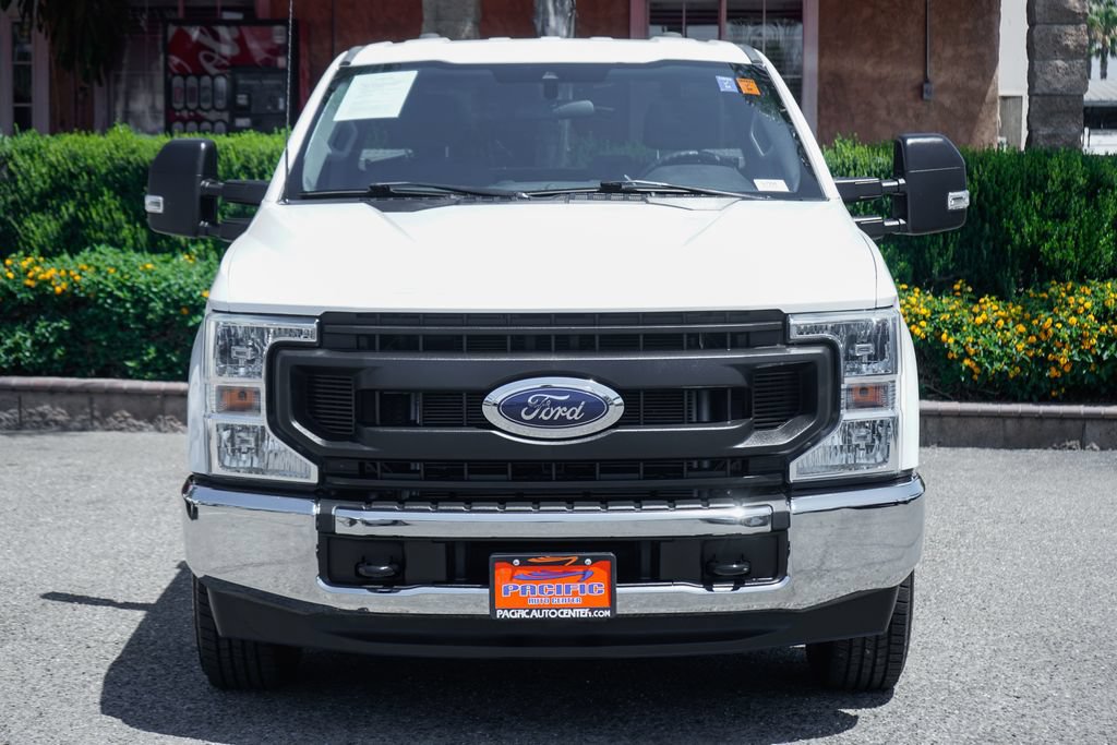 Used 2022 Ford F250 XL w/ Power Equipment Group RWD image 3
