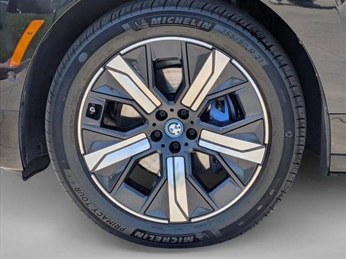 Used 2023 BMW iX xDrive50 w/ Sport Package AWD/4WD image 26