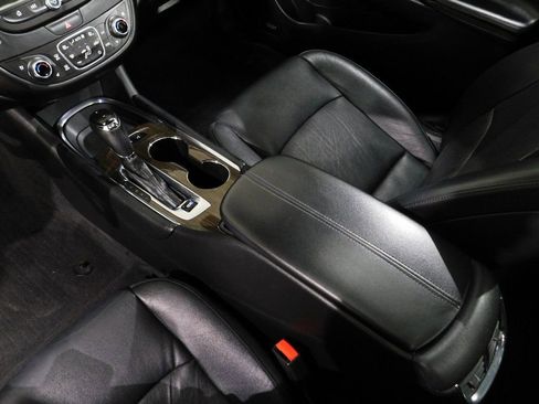 Used 2016 Chevrolet Malibu Premier w/ Driver Confidence Package II image 59