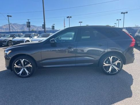 Used 2023 Volvo XC60 B5 Ultimate AWD/4WD image 7
