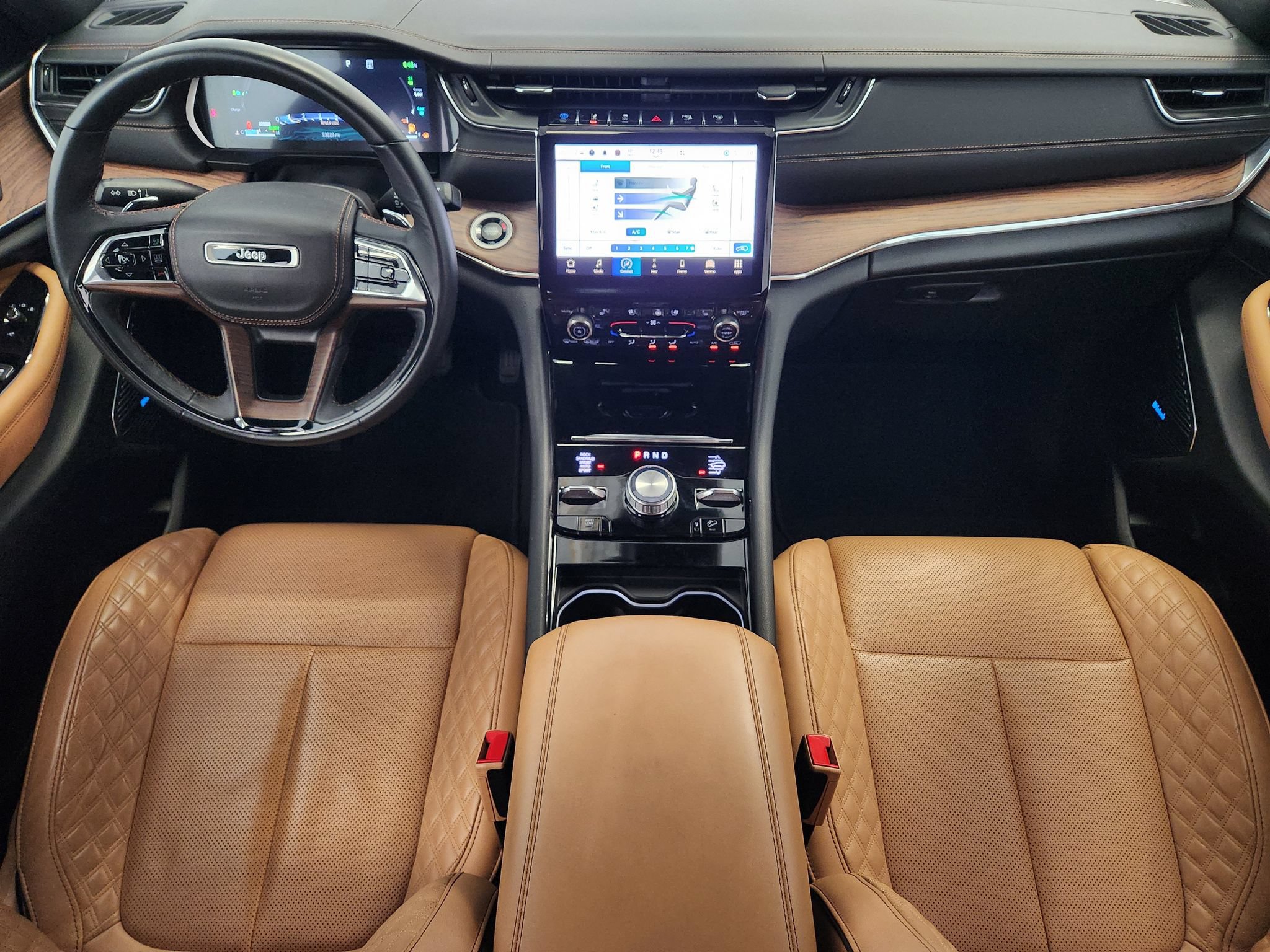Used 2023 Jeep Grand Cherokee Summit AWD/4WD image 28