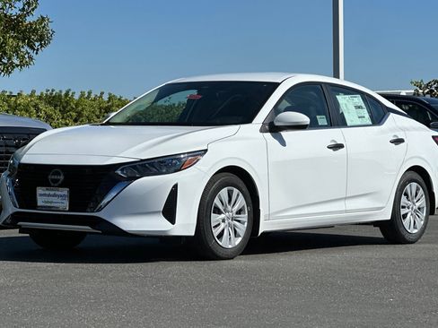 New 2025 Nissan Sentra S image 8