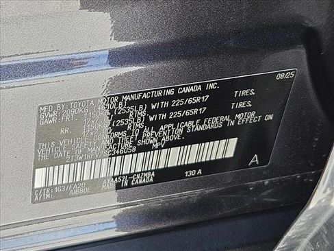 Used 2025 Toyota RAV4 XLE w/ Convenience Package FWD image 23
