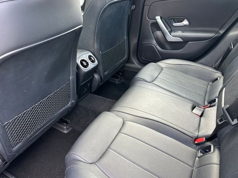 Used 2023 Mercedes-Benz CLA 250 image 11