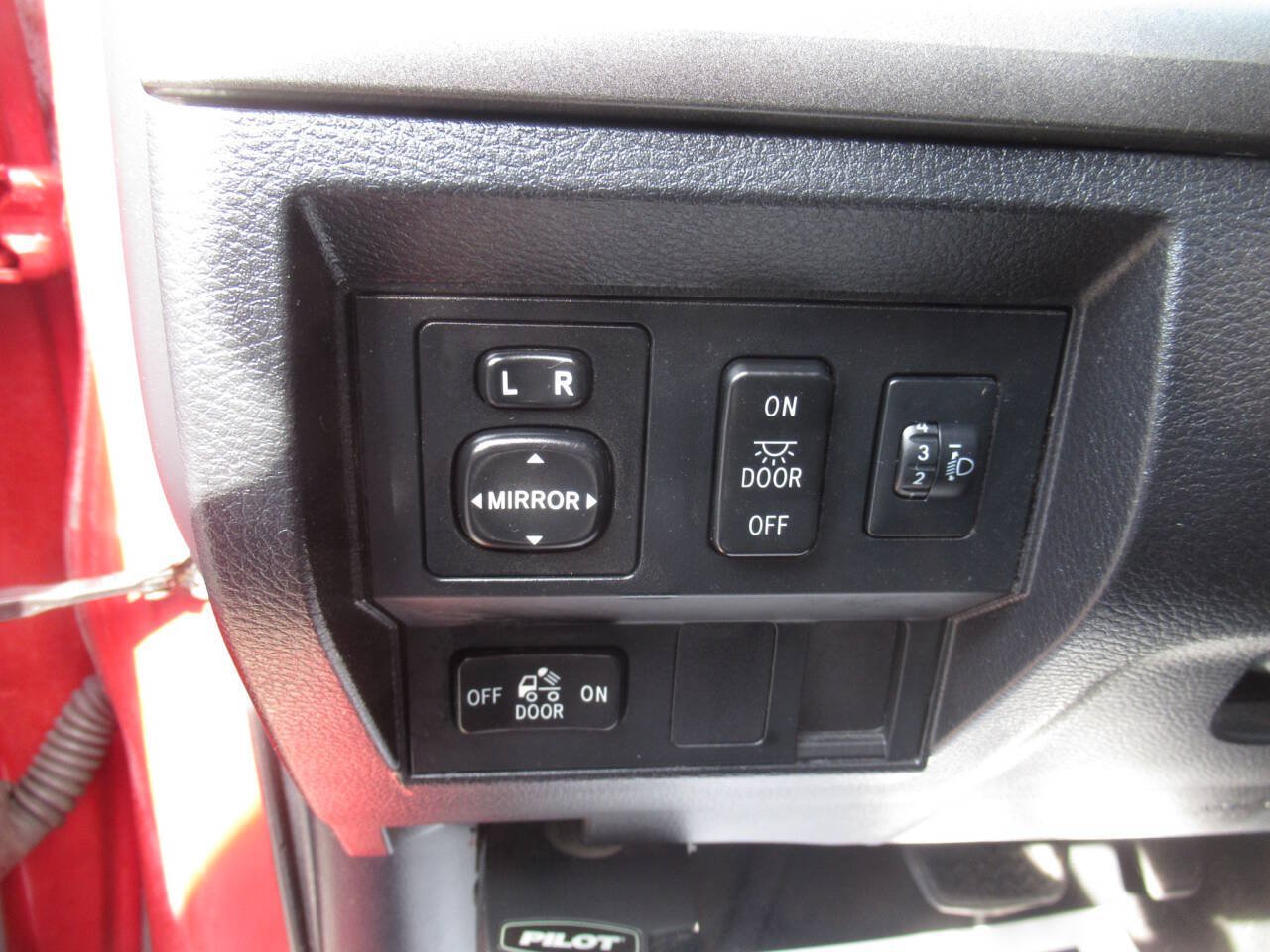 Used 2014 Toyota Tundra SR5 w/ TRD Off Road Package AWD/4WD image 17
