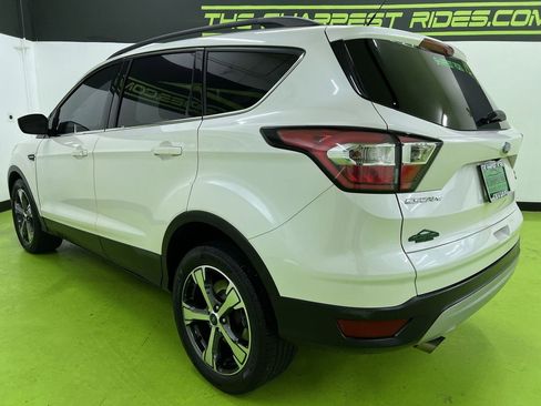 Used 2017 Ford Escape SE w/ SE Leather Comfort Package AWD/4WD image 7