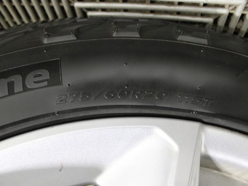 Used 2020 Chevrolet Silverado 1500 Custom w/ Custom Max Trailering Package image 38