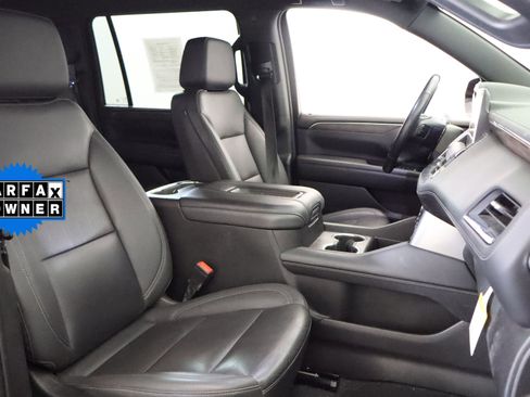 Certified 2023 Chevrolet Suburban LT w/ Luxury Package AWD/4WD image 20