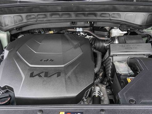 Certified 2025 Kia Telluride SX Prestige X-Line AWD/4WD image 25